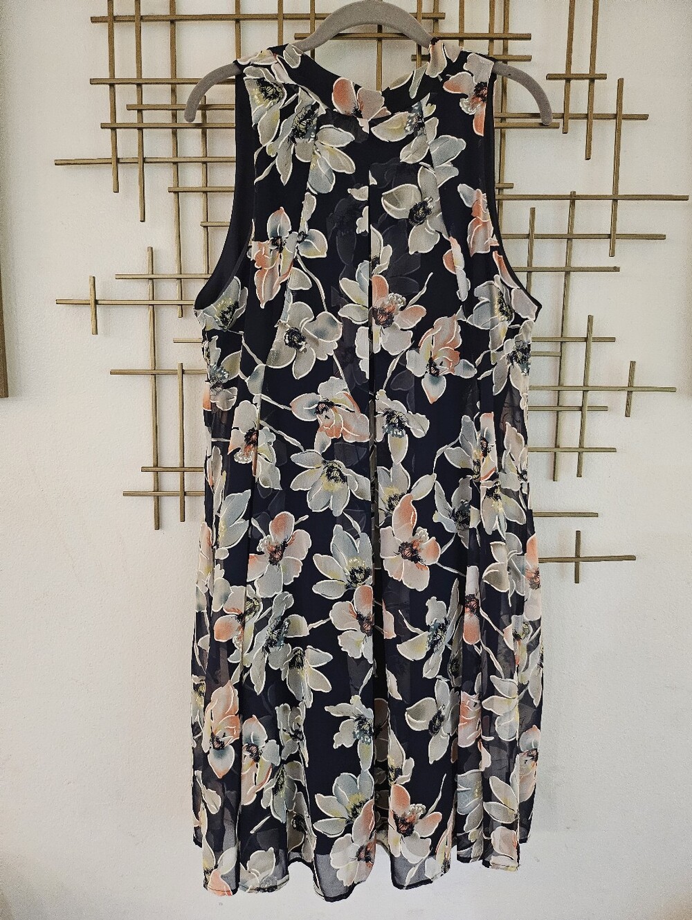 Sz 8- Bobbie Bee Signature- Sleeveless Dress